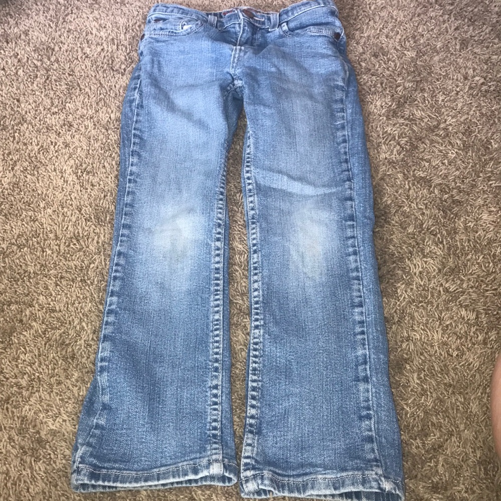 LIGHT wash jeans